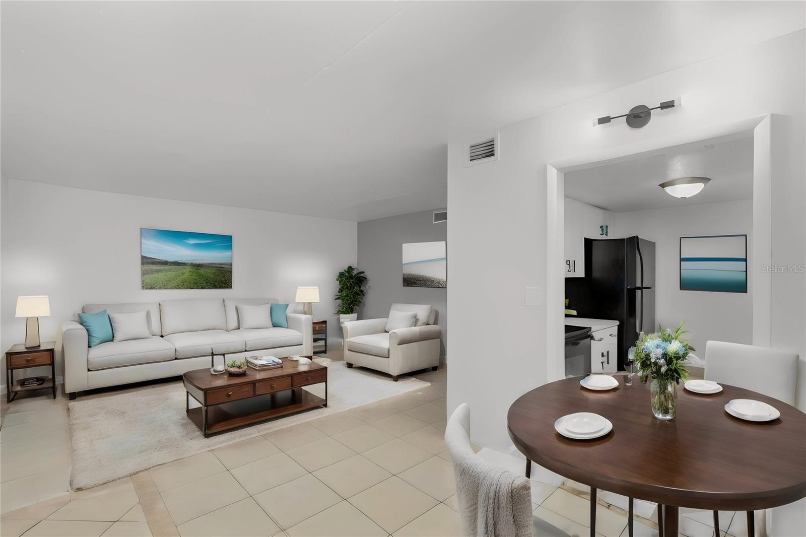 BLOUNT & WHITLEDGE SUB - Residential Lease