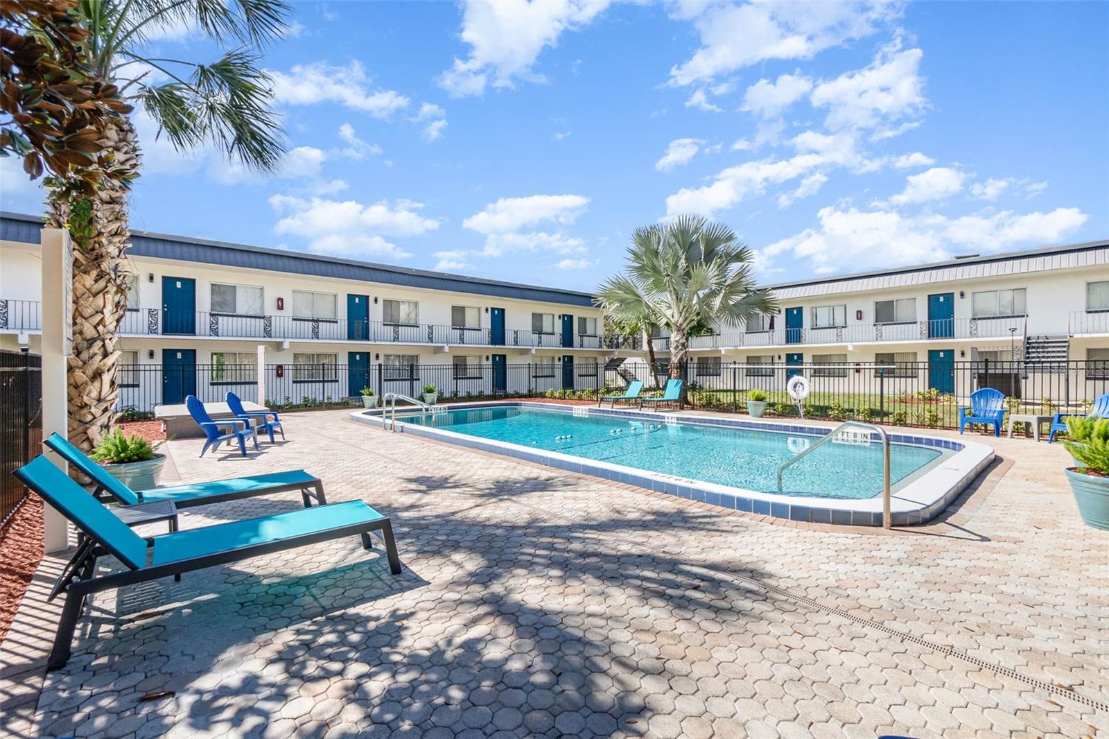 BLOUNT & WHITLEDGE SUB - Residential Lease