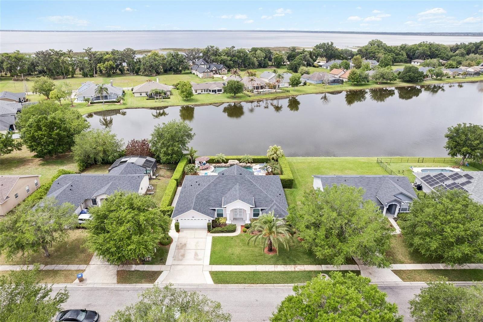 EAST LAKE RESERVE AT NARCOOSSEE UNIT 3 - Residential