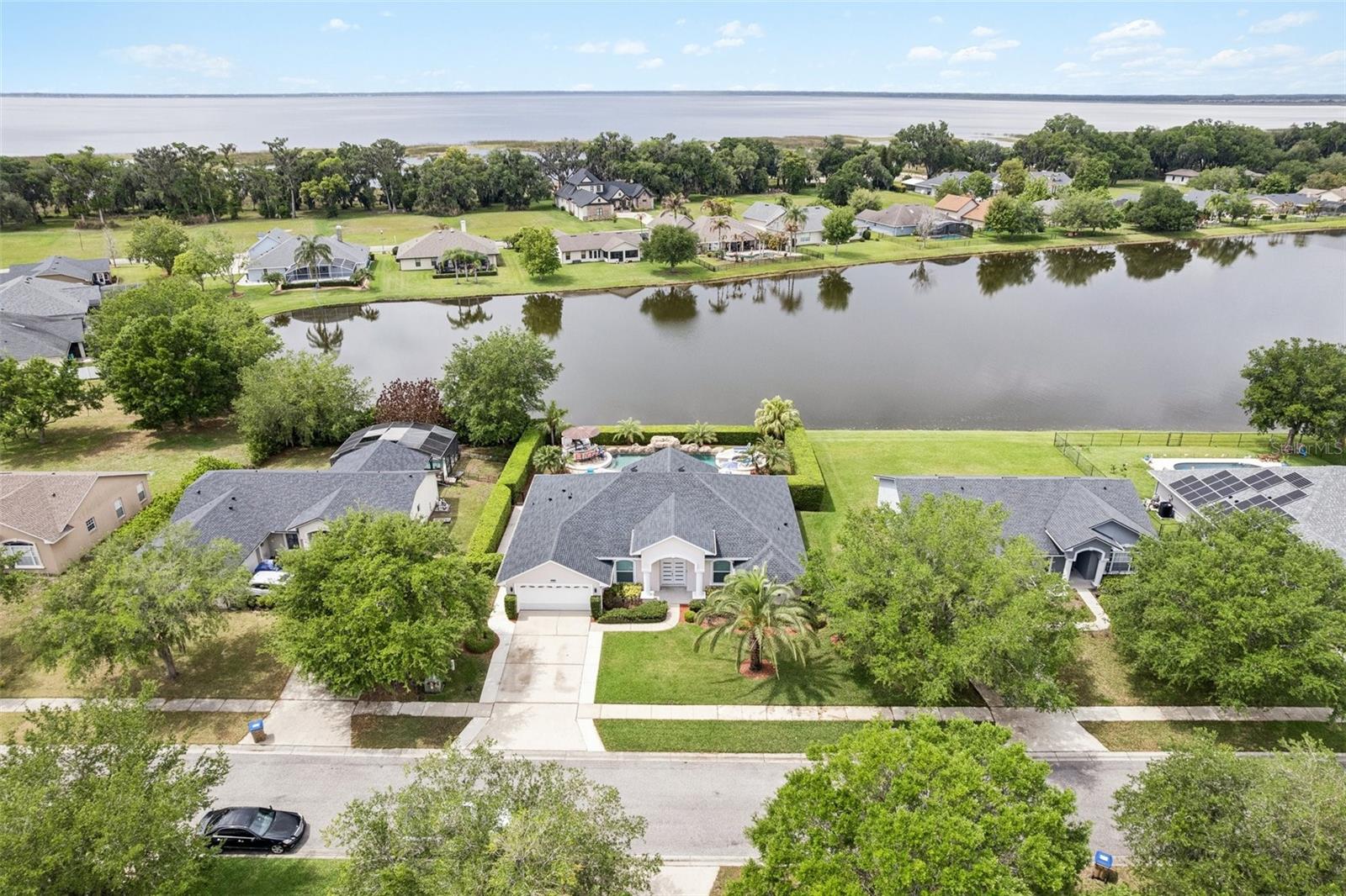 EAST LAKE RESERVE AT NARCOOSSEE UNIT 3 - Residential