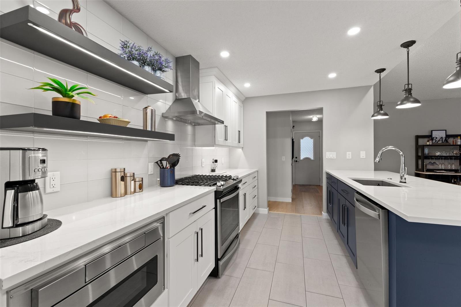 EAGLE CHASE - Residential