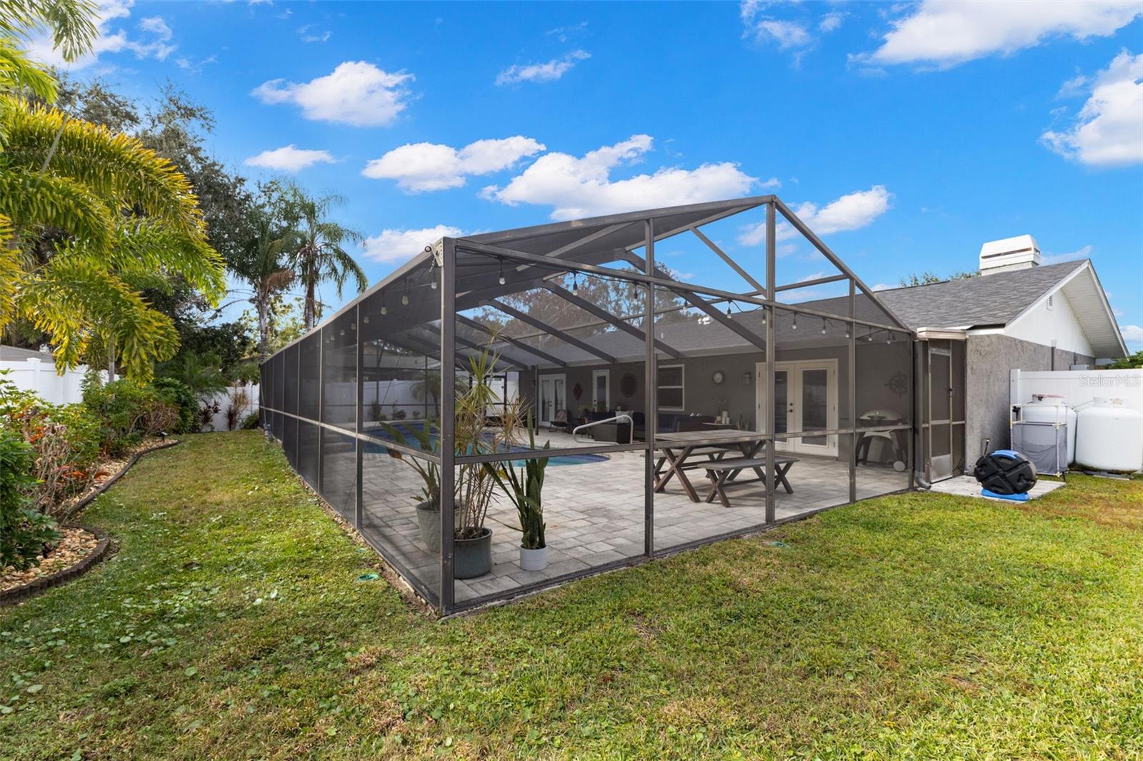 EAGLE CHASE - Residential