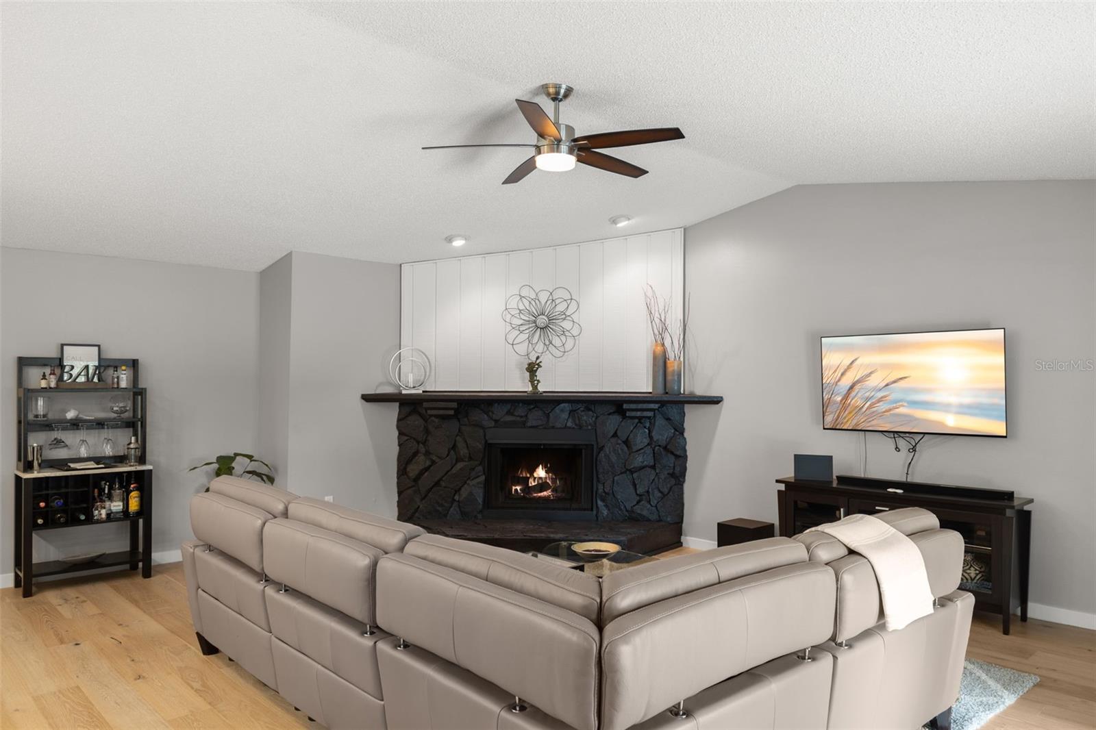 EAGLE CHASE - Residential