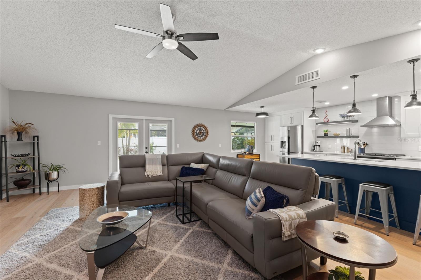 EAGLE CHASE - Residential