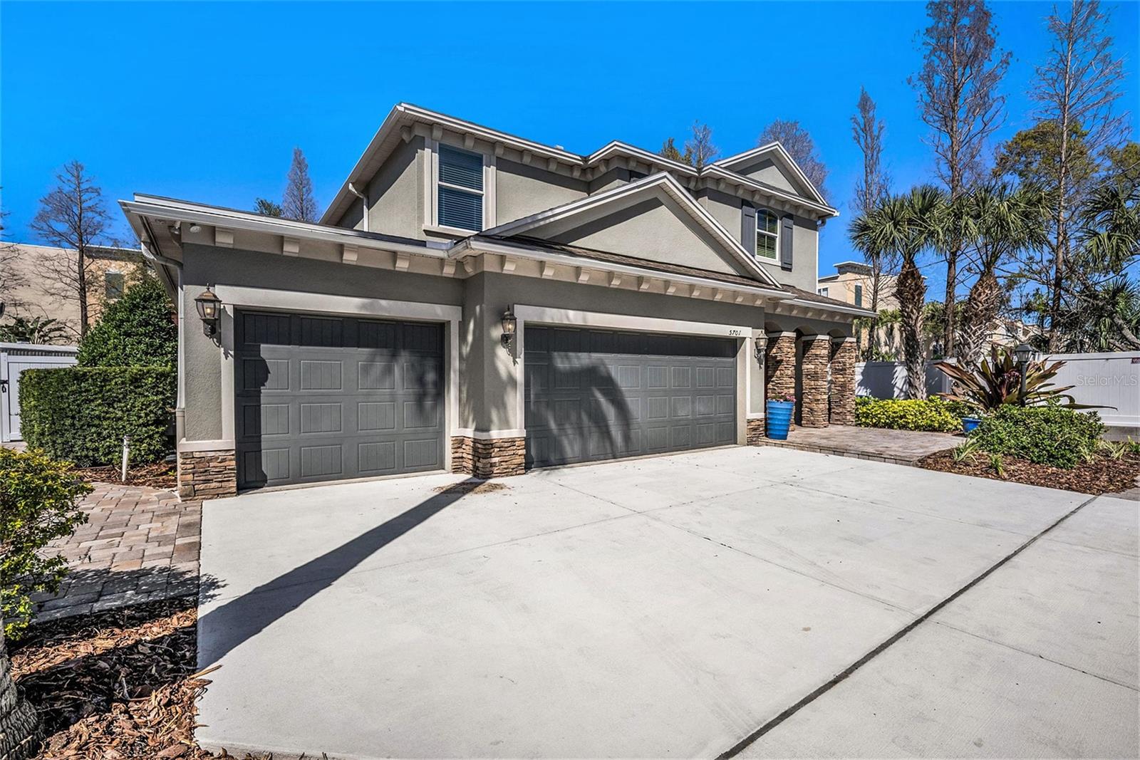 SOUTHSIDE - Residential Lease