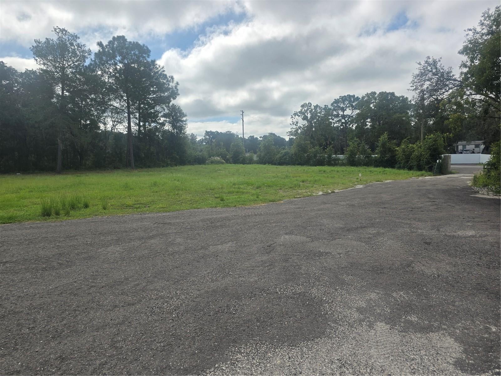 17047 HELEN K DRIVE