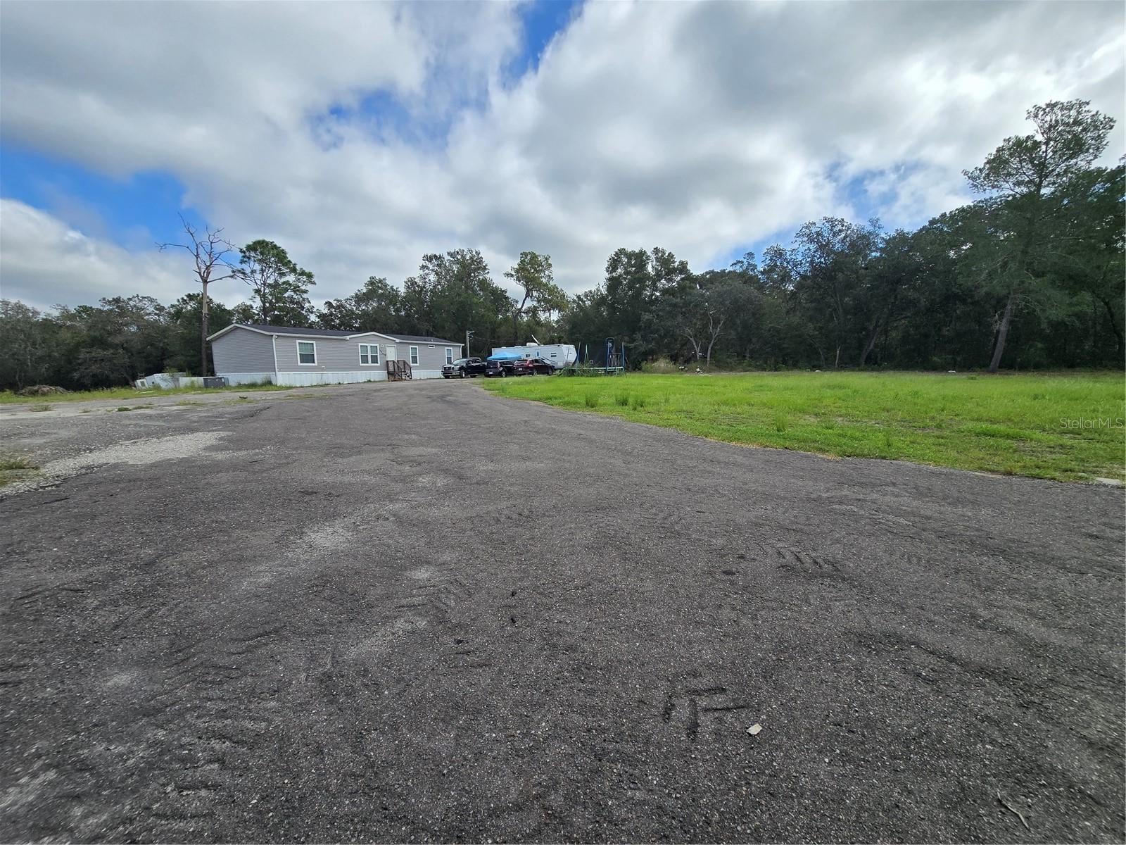 17047 HELEN K DRIVE