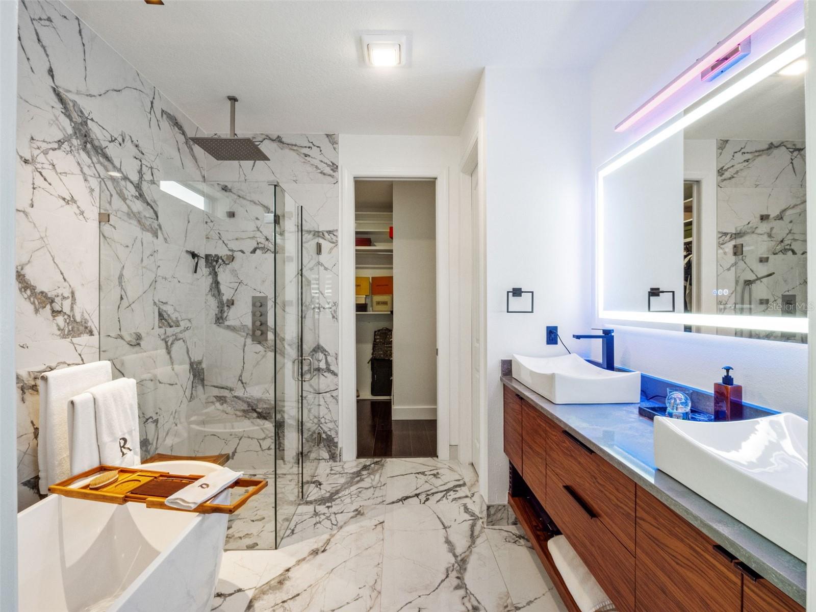 PHILLIPS GROVE - Residential