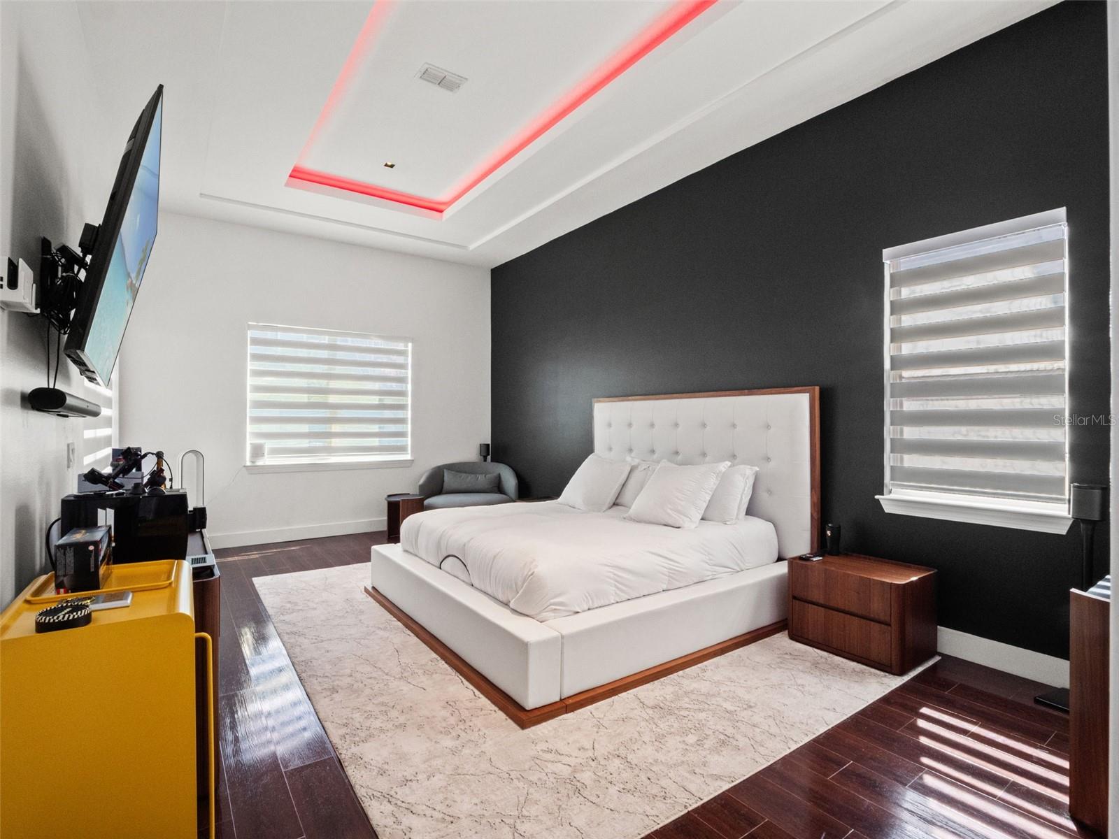 PHILLIPS GROVE - Residential