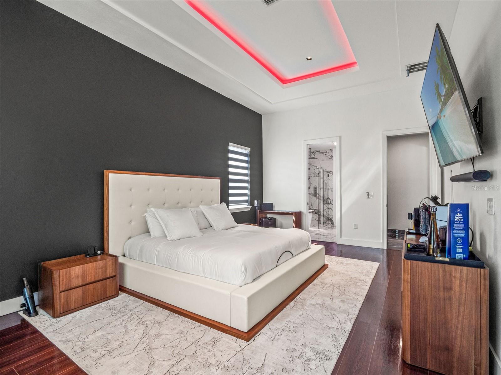 PHILLIPS GROVE - Residential