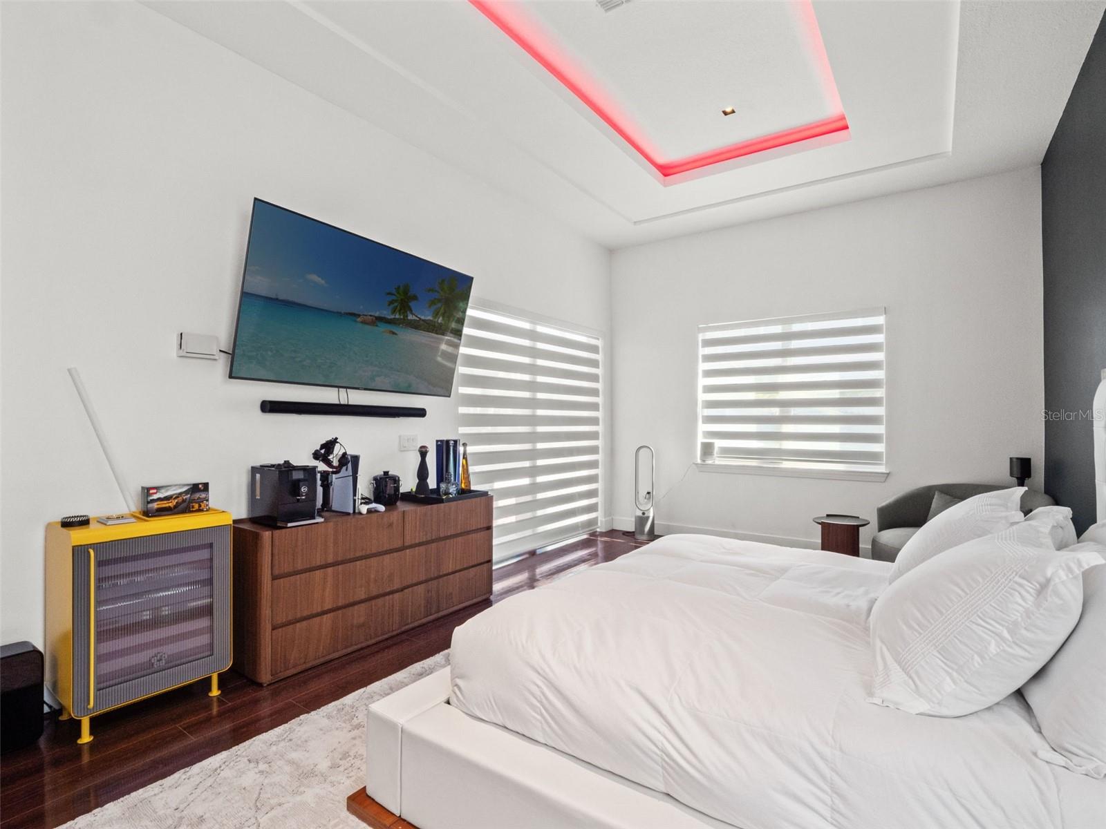 PHILLIPS GROVE - Residential