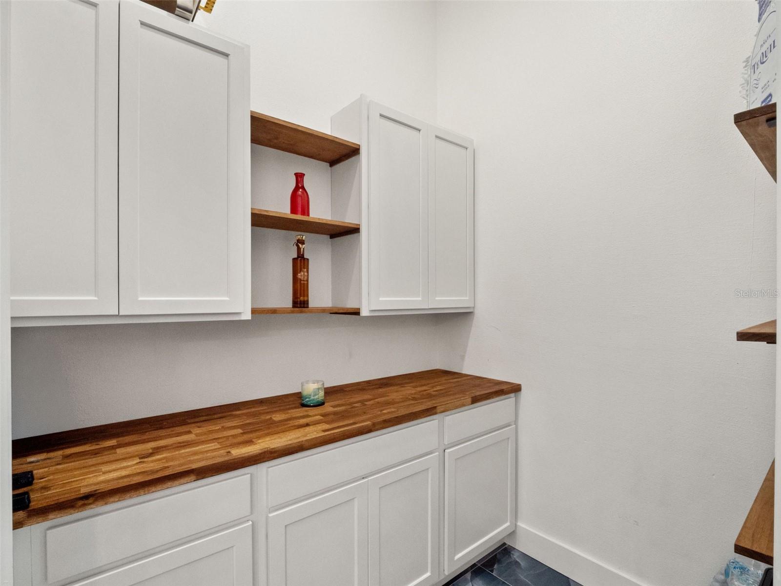 PHILLIPS GROVE - Residential