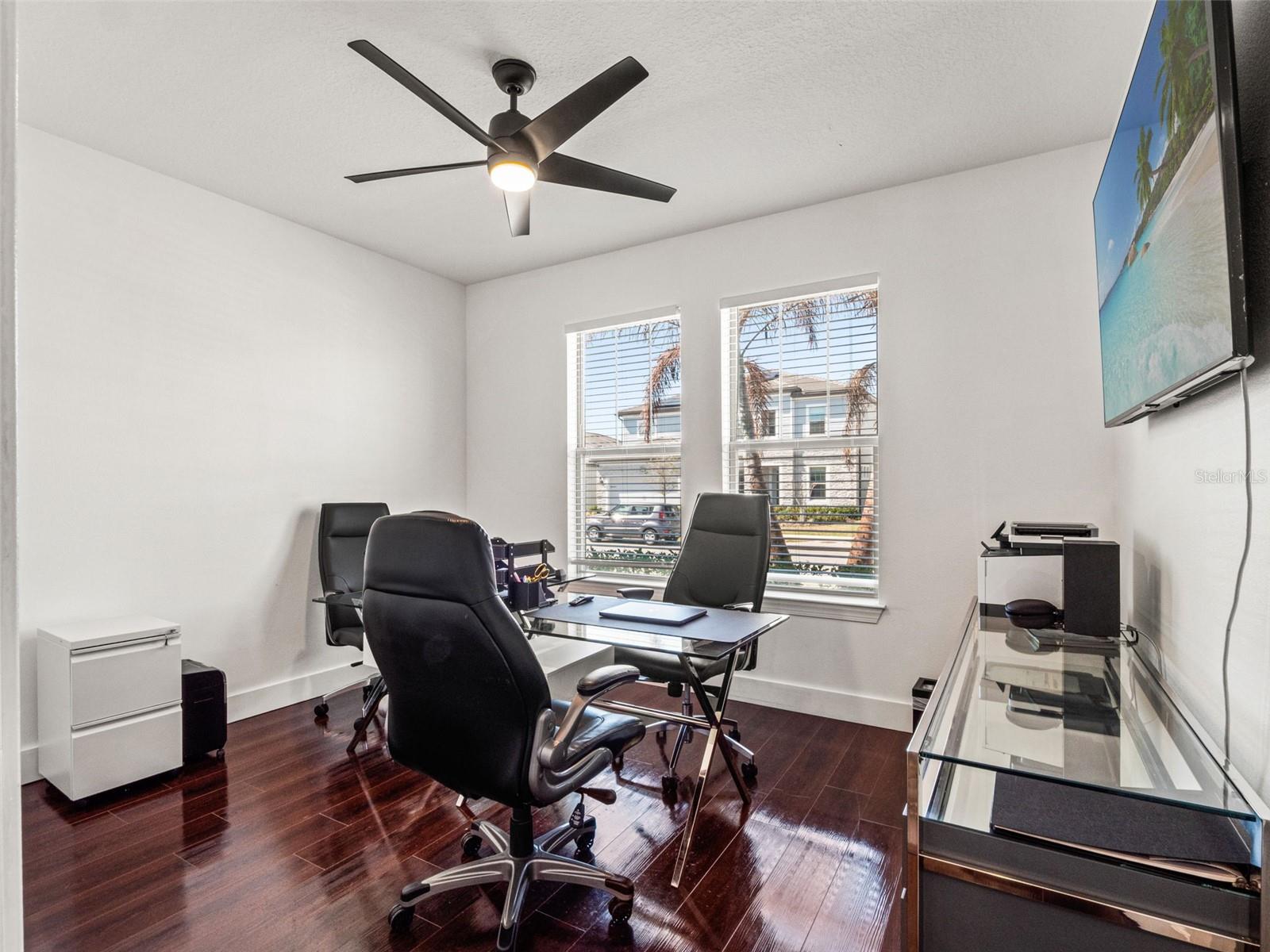 PHILLIPS GROVE - Residential