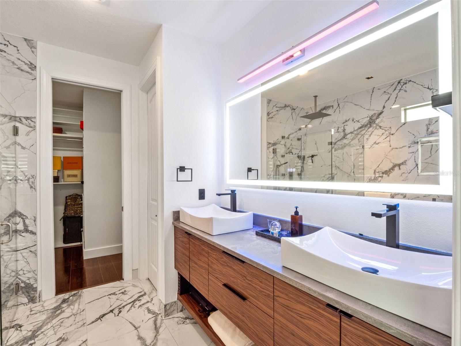 PHILLIPS GROVE - Residential