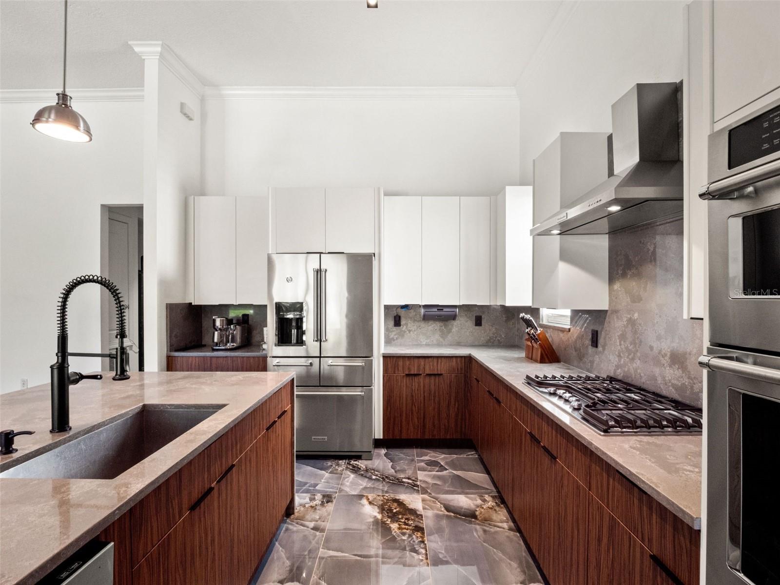 PHILLIPS GROVE - Residential