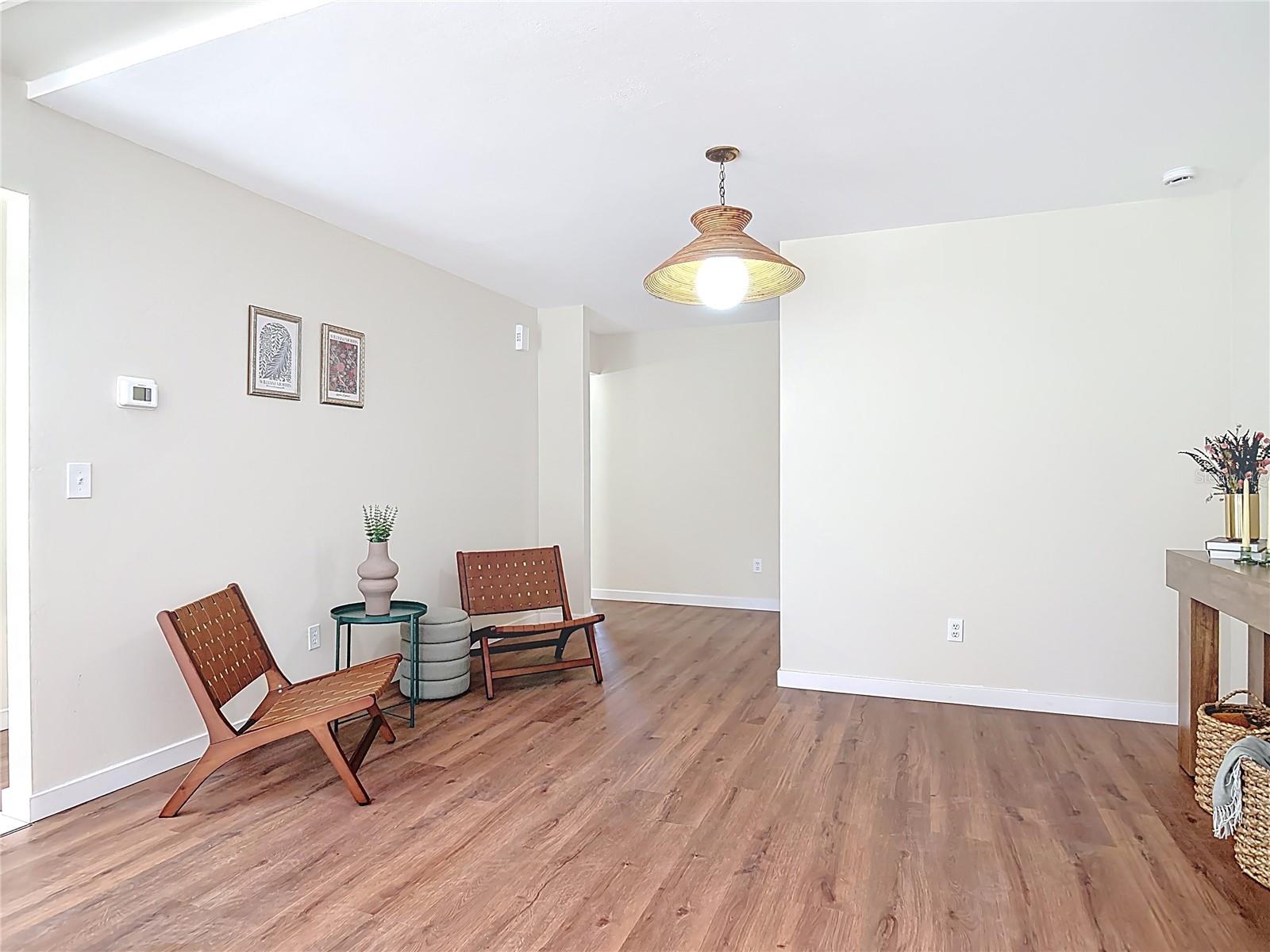 PELICAN BAY PH 04 UNIT 02 - Residential Lease