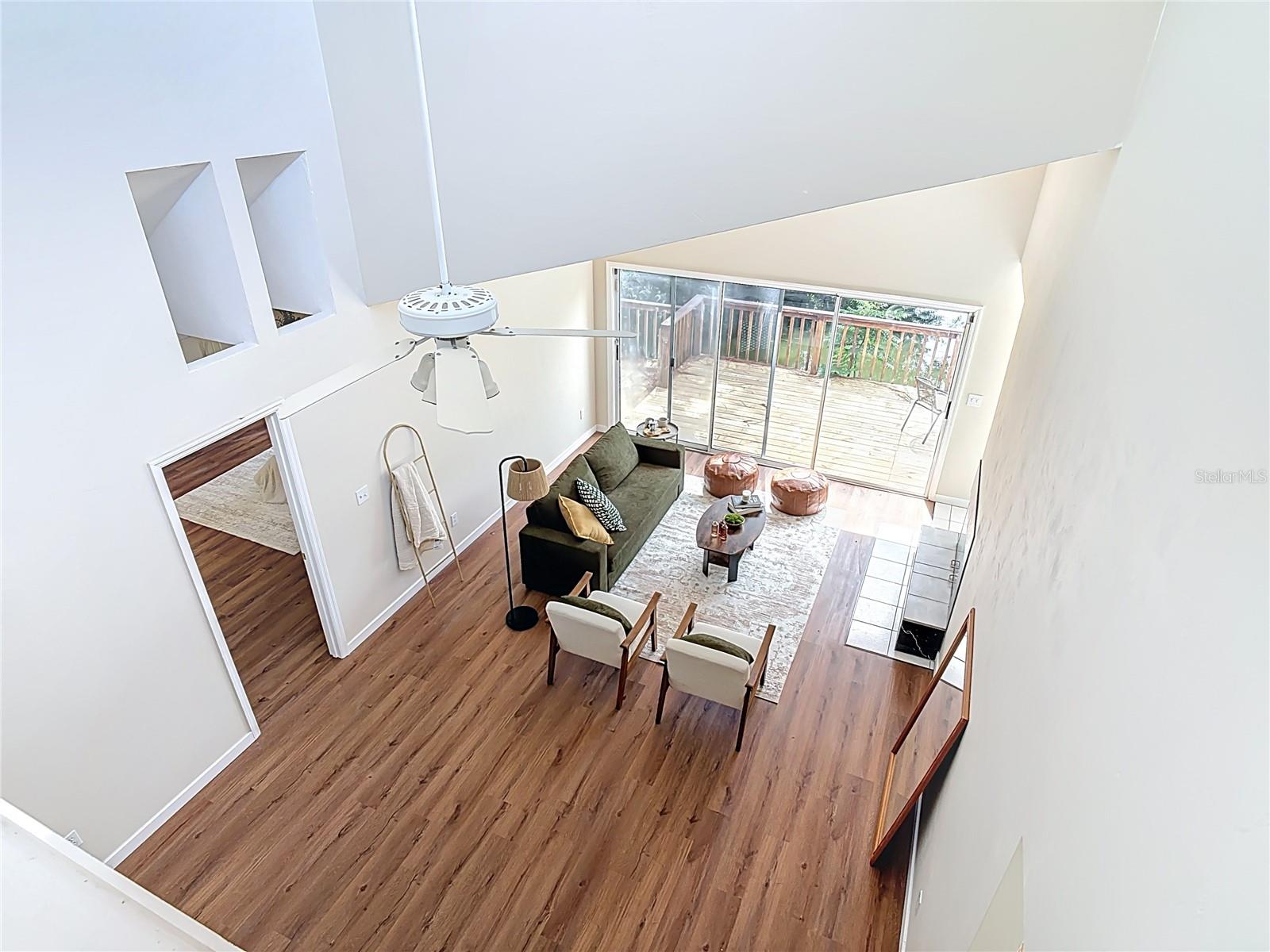 PELICAN BAY PH 04 UNIT 02 - Residential Lease