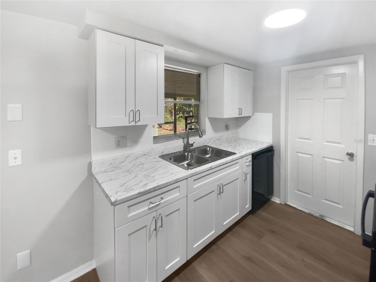 LA VILLA GARDENS - Residential