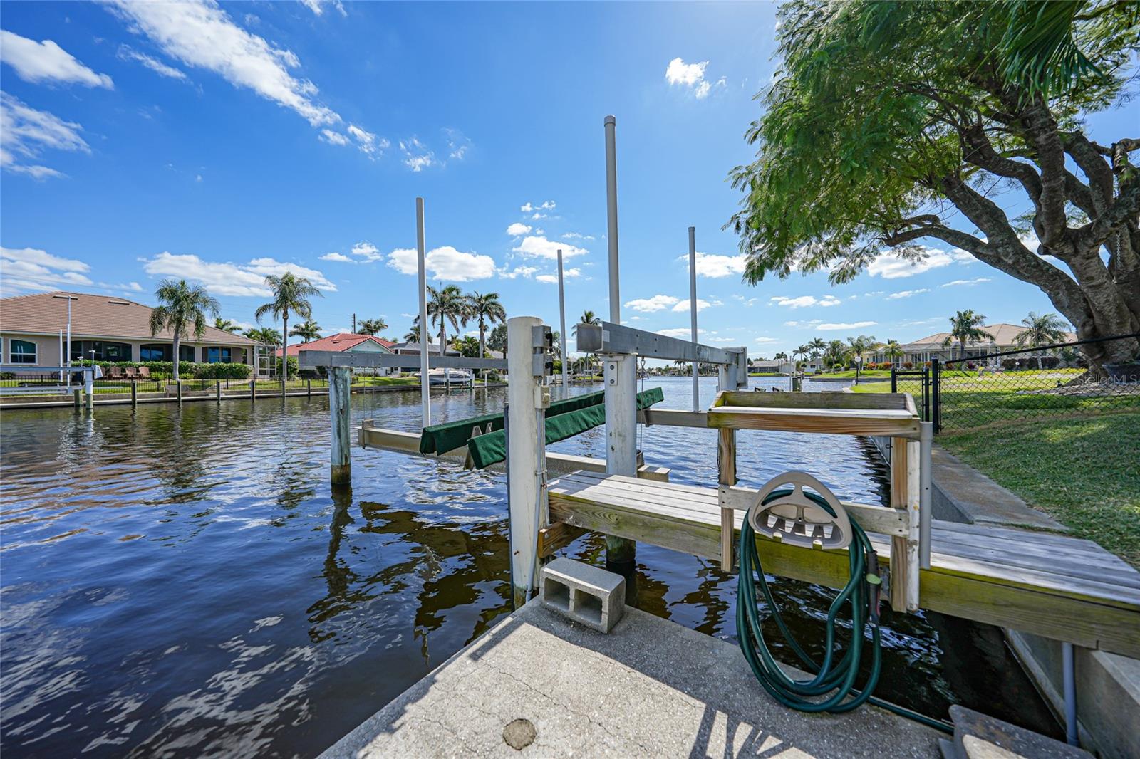 PUNTA GORDA ISLES SEC 15 - Residential