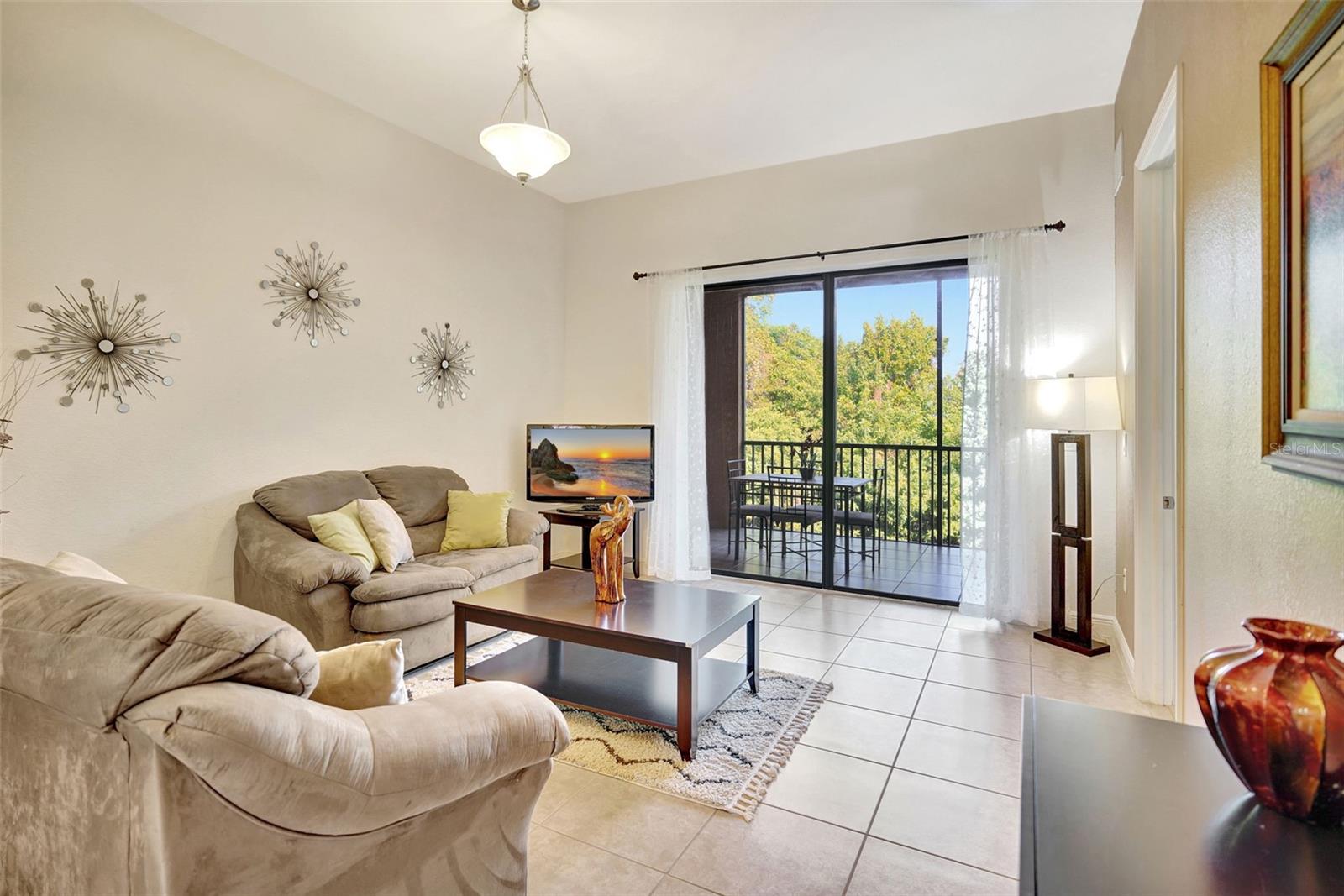 PALMETTO COVE PH 1 - Residential