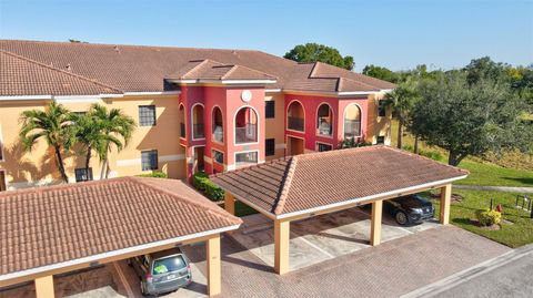 Photo of 13651 Julias Way #1427, Fort Myers, FL 33919 (MLS # C7525595)