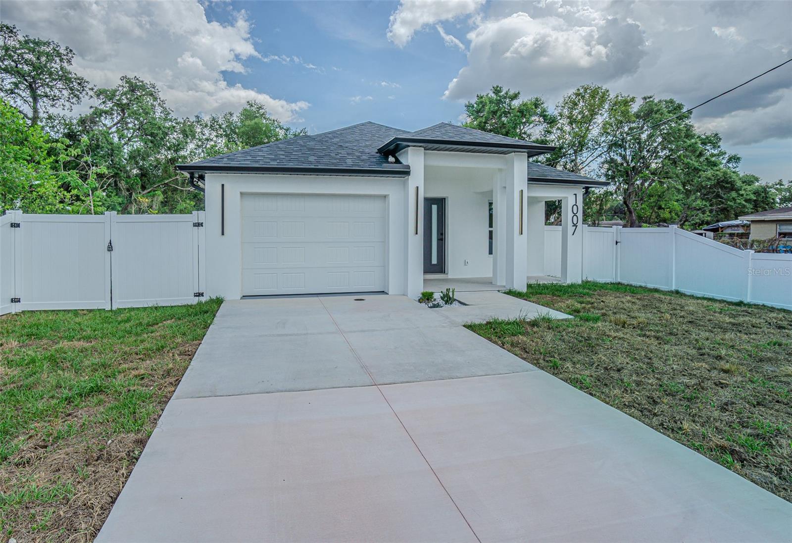 1007 E ESKIMO AVENUE