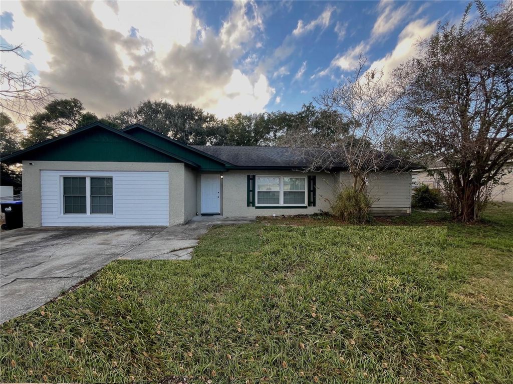 Photo of 3222 Hammersmith Road, Orlando, FL 32818 (MLS # O6396039)