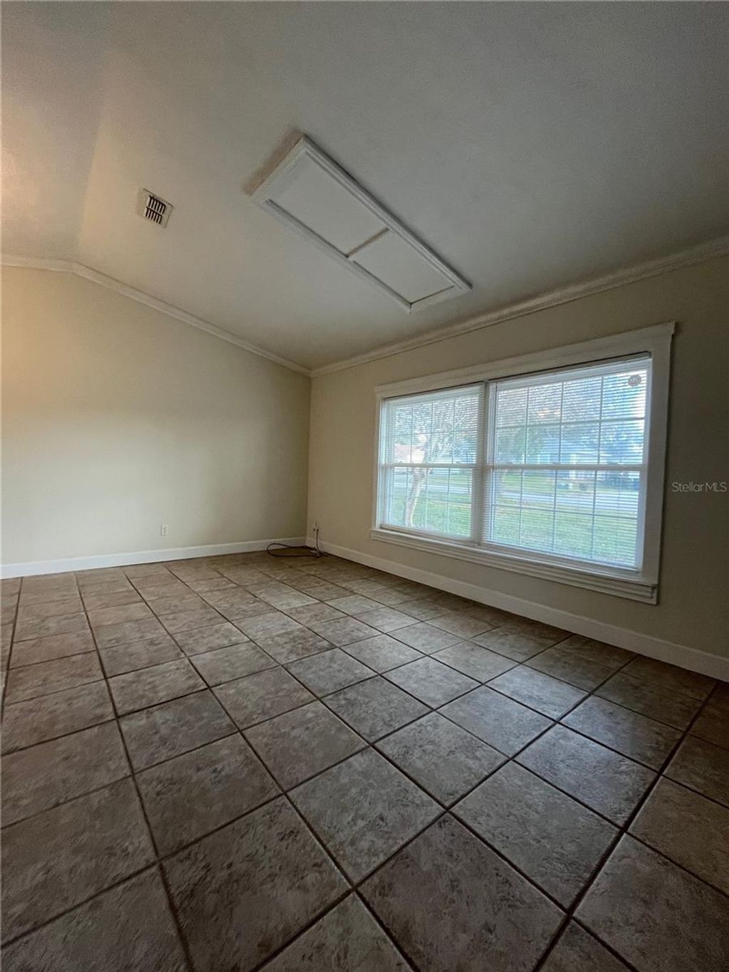 Photo of 3222 Hammersmith Road, Orlando, FL 32818 (MLS # O6396039)