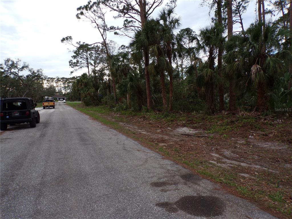 PORT CHARLOTTE SEC 016 - Land