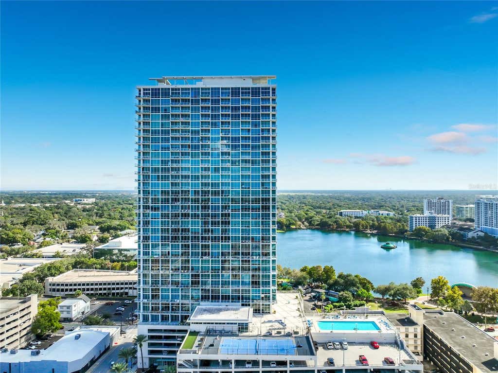 Photo of 150 E Robinson Street #6S, Orlando, FL 32801 (MLS # S5155927)