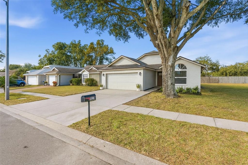Photo of 12728 Dunhill Drive, Tampa, FL 33624 (MLS # TB8450079)