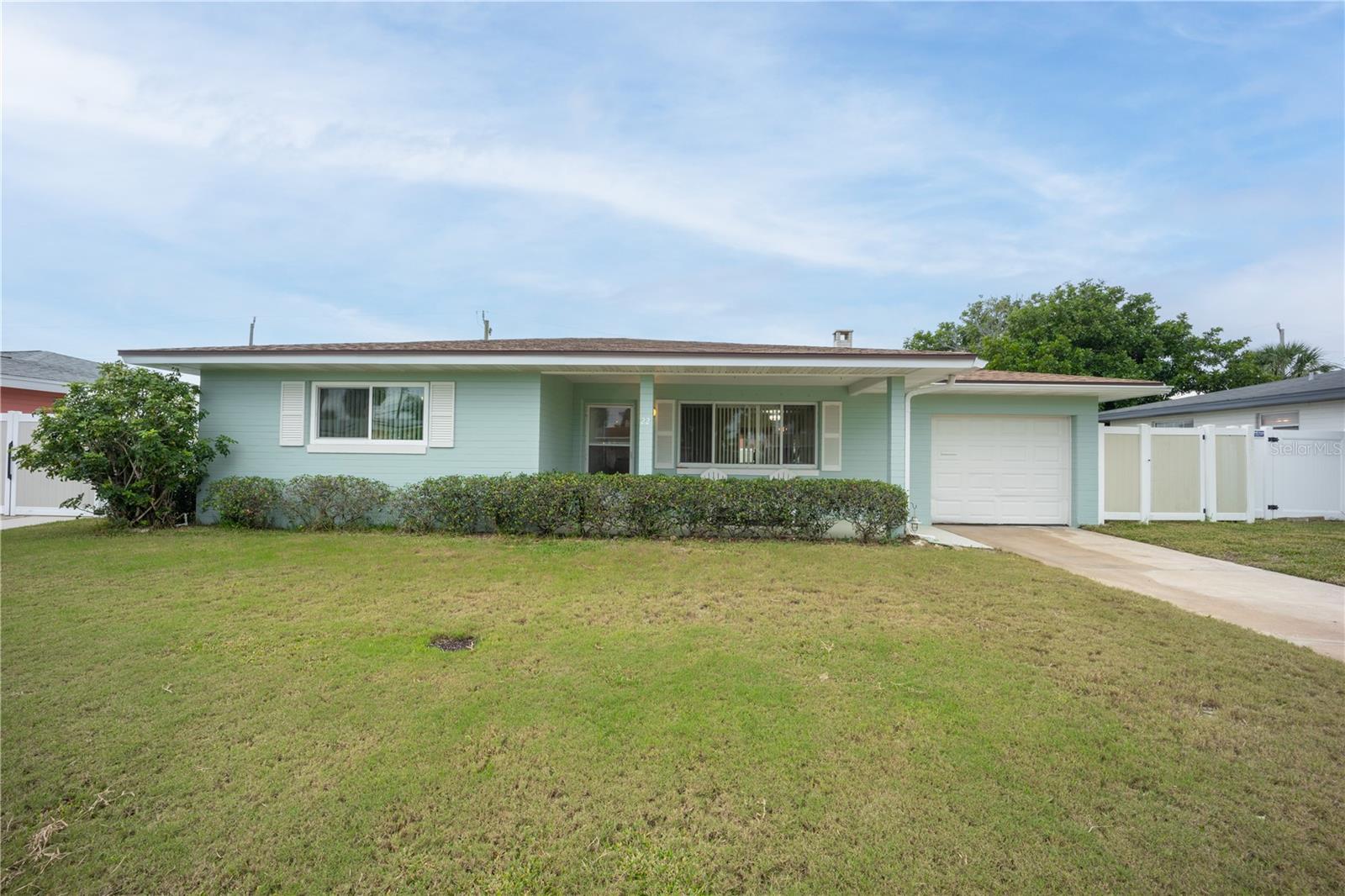 OAKVIEW HEIGHTS - Residential