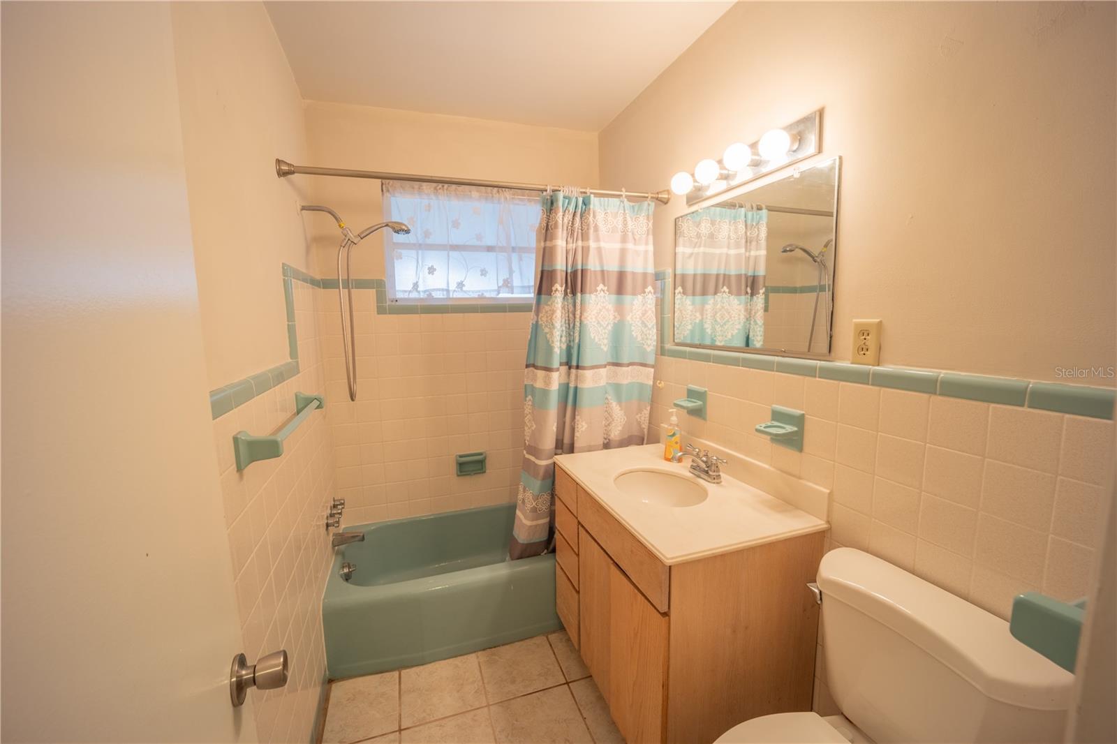 OAKVIEW HEIGHTS - Residential