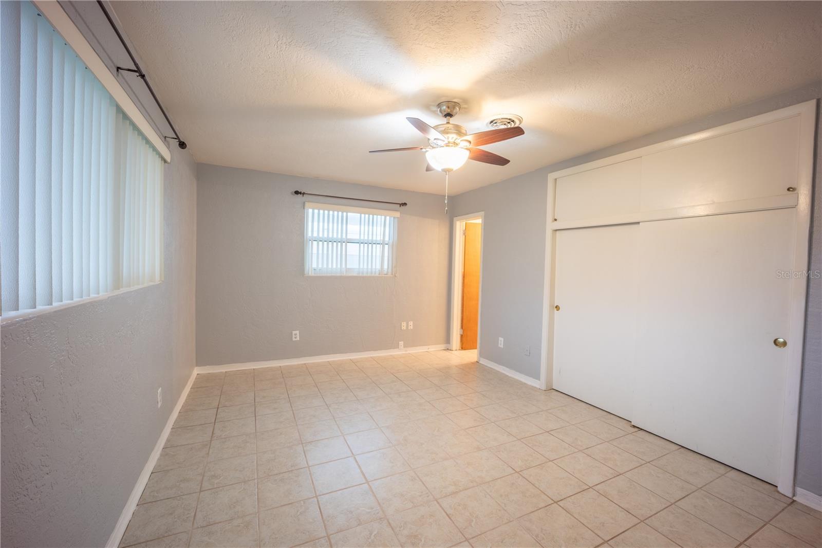 OAKVIEW HEIGHTS - Residential