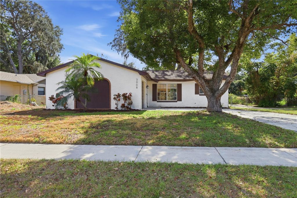 Photo of 3008 Calumet Drive, Orlando, FL 32810 (MLS # V4946914)