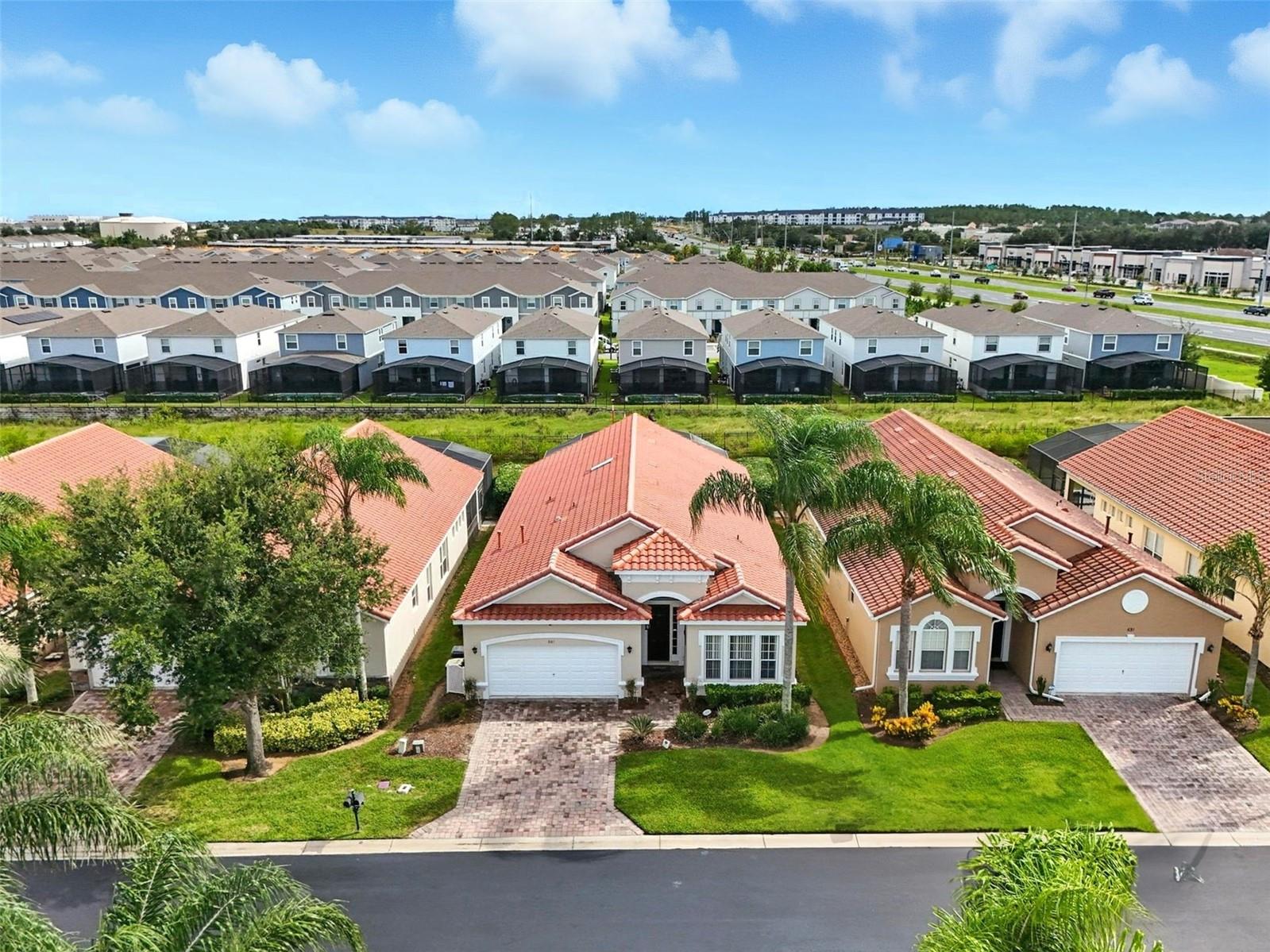 641 TUSCAN HILLS BOULEVARD