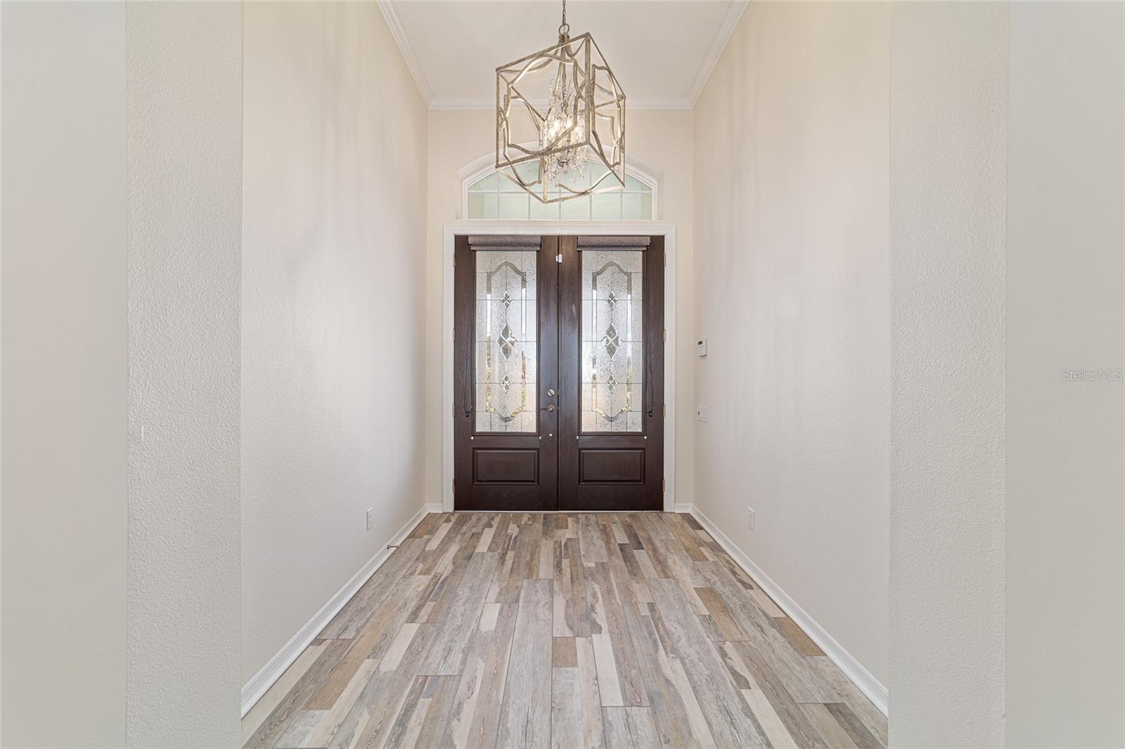 LEGENDARY TRAILS - Residential