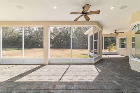 Tiny photo for 2404 SE 79th Street, Ocala, FL 34480 (MLS # OM719404)