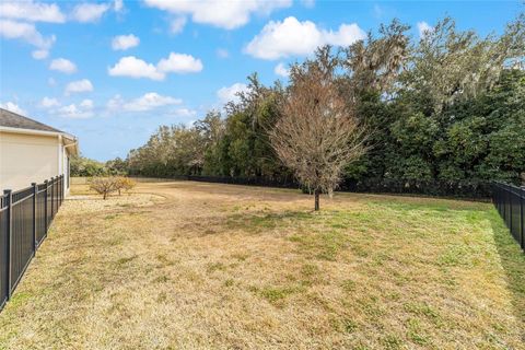 Tiny photo for 2404 SE 79th Street, Ocala, FL 34480 (MLS # OM719404)