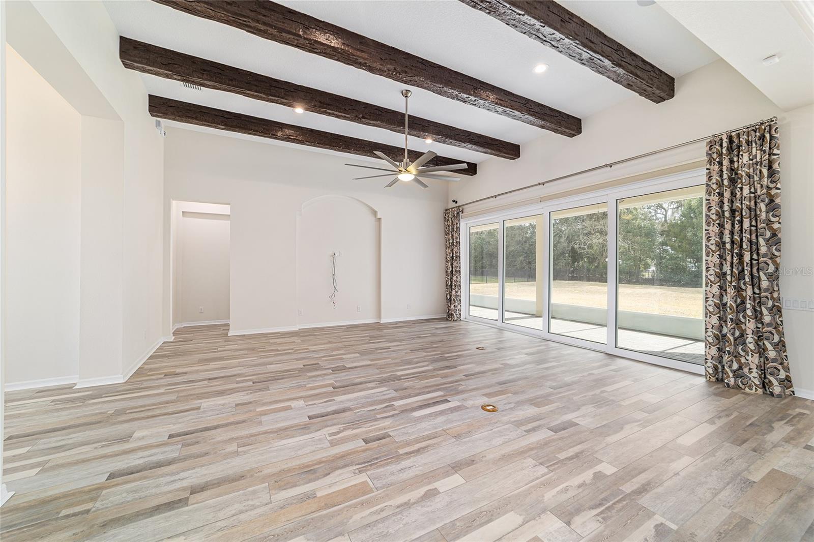 LEGENDARY TRAILS - Residential