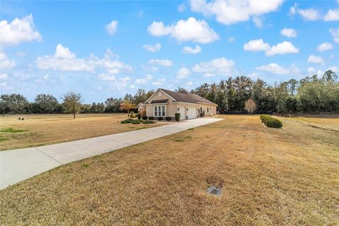 Tiny photo for 2404 SE 79th Street, Ocala, FL 34480 (MLS # OM719404)