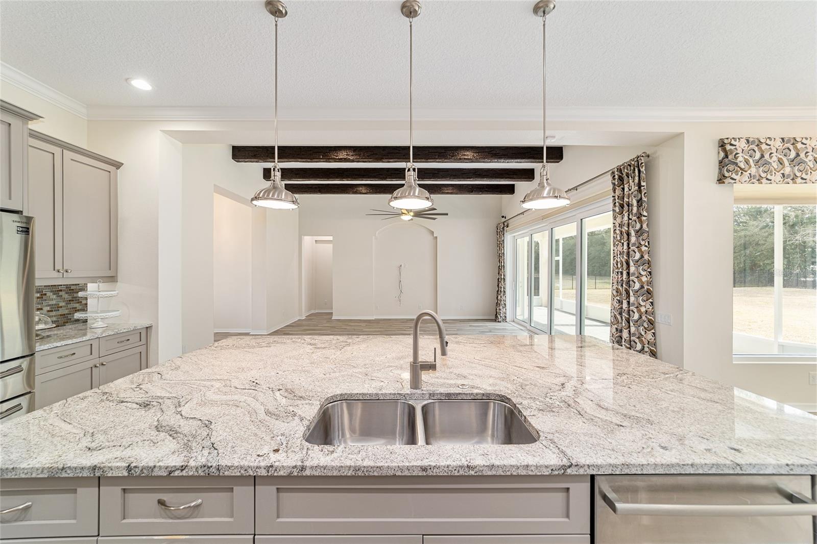 LEGENDARY TRAILS - Residential