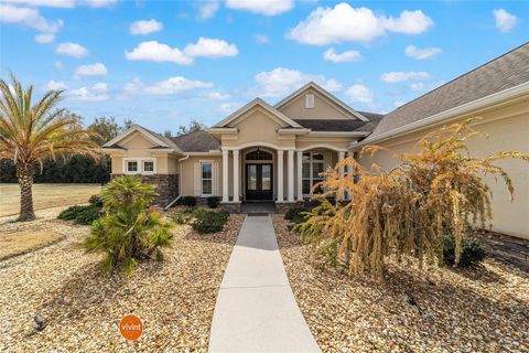 Tiny photo for 2404 SE 79th Street, Ocala, FL 34480 (MLS # OM719404)