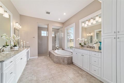 Tiny photo for 2404 SE 79th Street, Ocala, FL 34480 (MLS # OM719404)