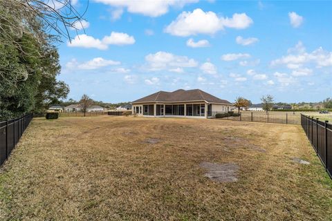 Tiny photo for 2404 SE 79th Street, Ocala, FL 34480 (MLS # OM719404)