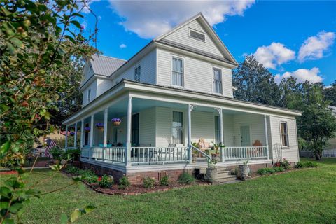 A home in LAKE CITY