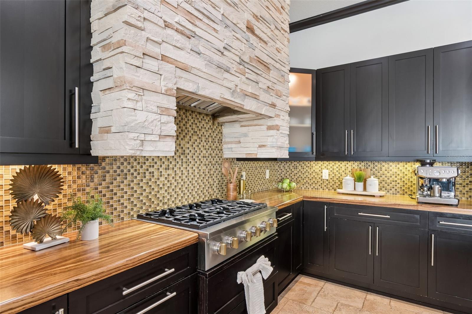 BAYSIDE SUB 3 - Residential