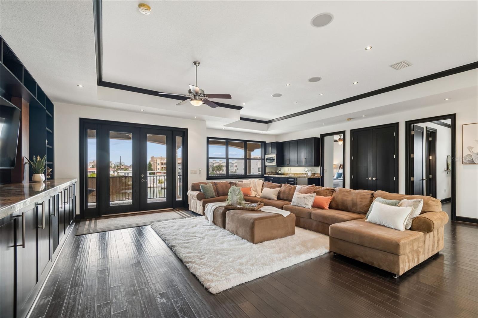 BAYSIDE SUB 3 - Residential