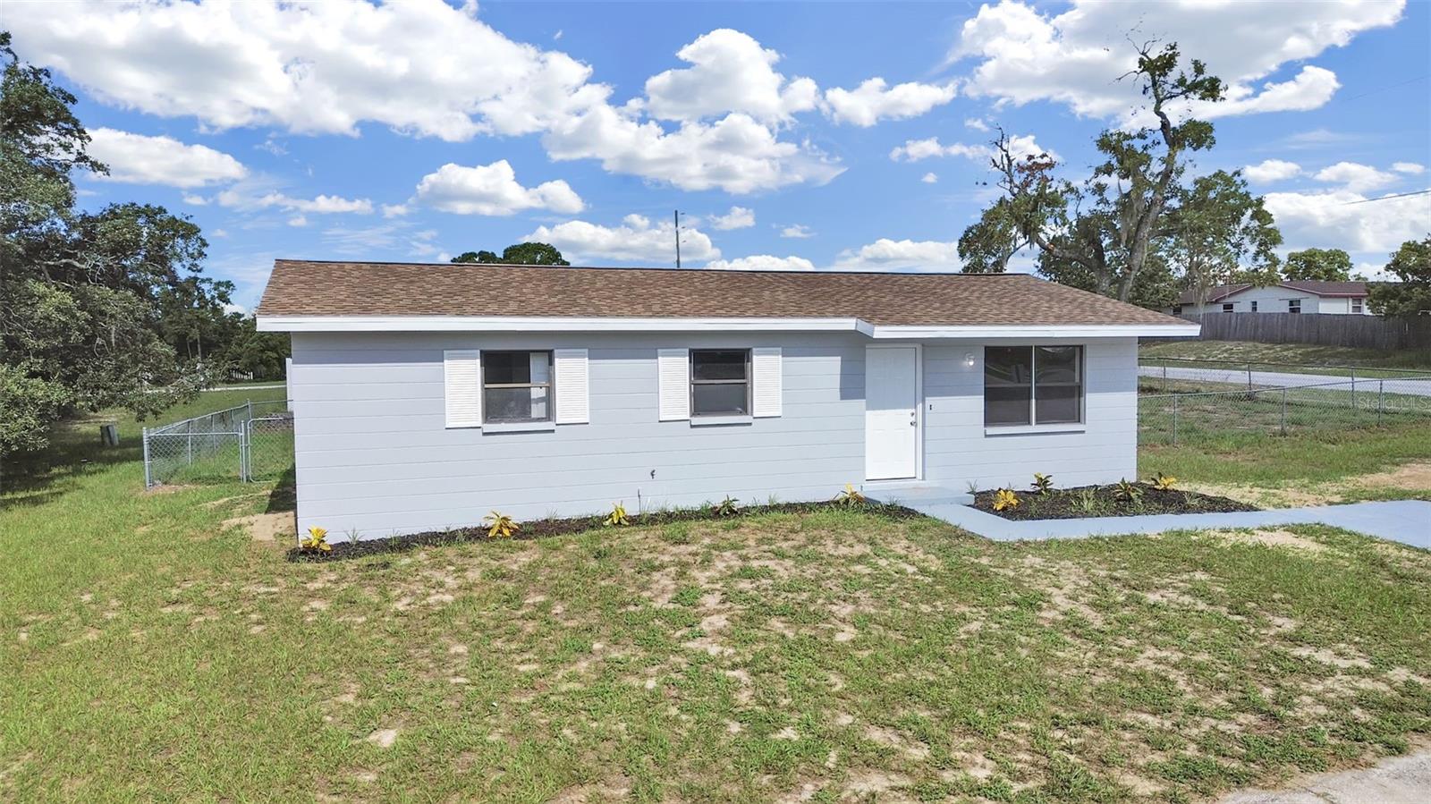 9667 BAYSIDE COURT
