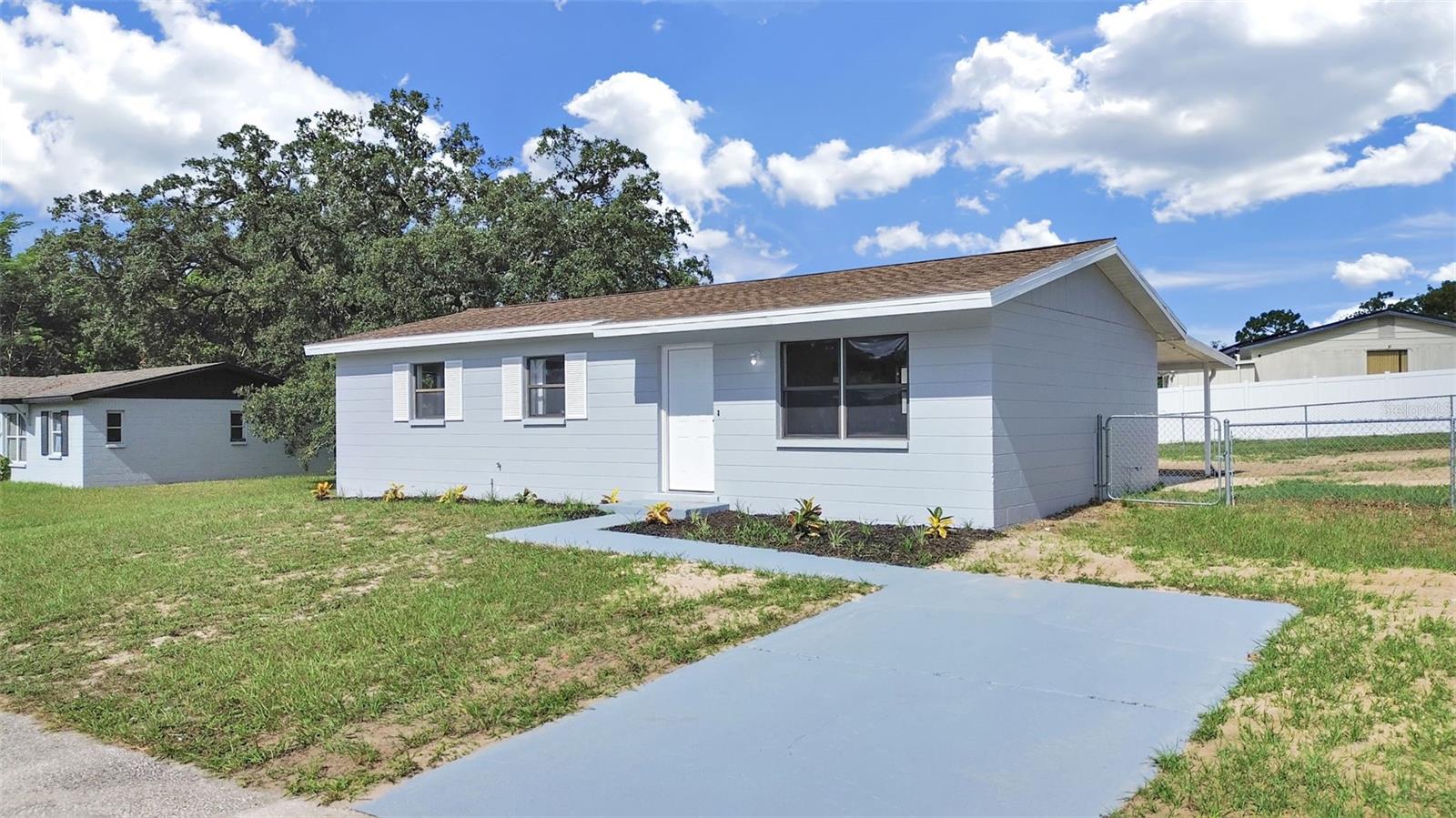 9667 BAYSIDE COURT